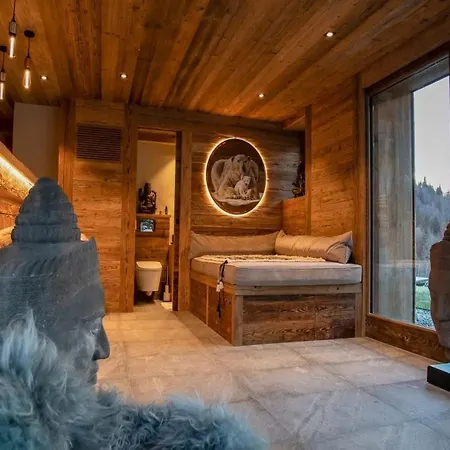 Luxury And Modern Chalet Montana 5b
