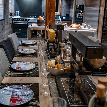 Apartment Luxury And Modern Chalet Montana 5b